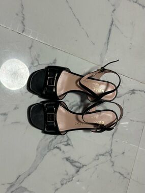 Kate Spade black leather bow heels